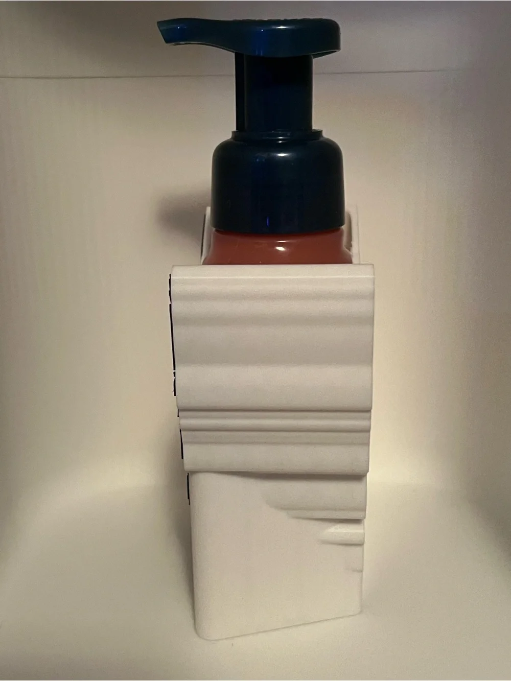 Bath & Body Works measure inches